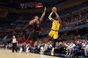 开云官网-湖人最近3战2胜，比成绩更值得高兴的是全队心态