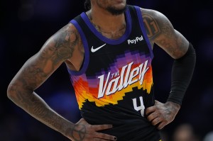 开云官网-杰伦·格林：希望很快摆脱出场时间限制 我会努力找回最佳状态