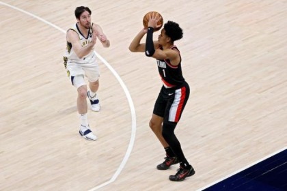 开云入口-小将爆发开拓者终止5连败 更艰难的赛程即将到来