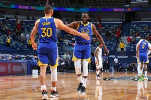 kaiyun-进攻无解防守进步被低估 常规赛MVP追梦力挺库里